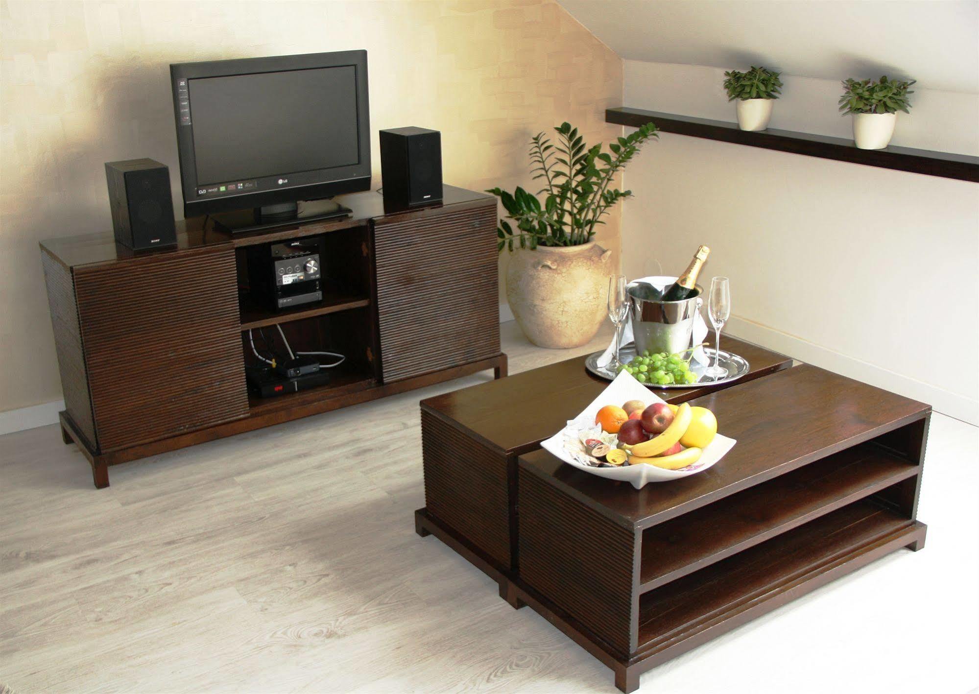 City Residence Apartment Hotel Kosice Exterior photo