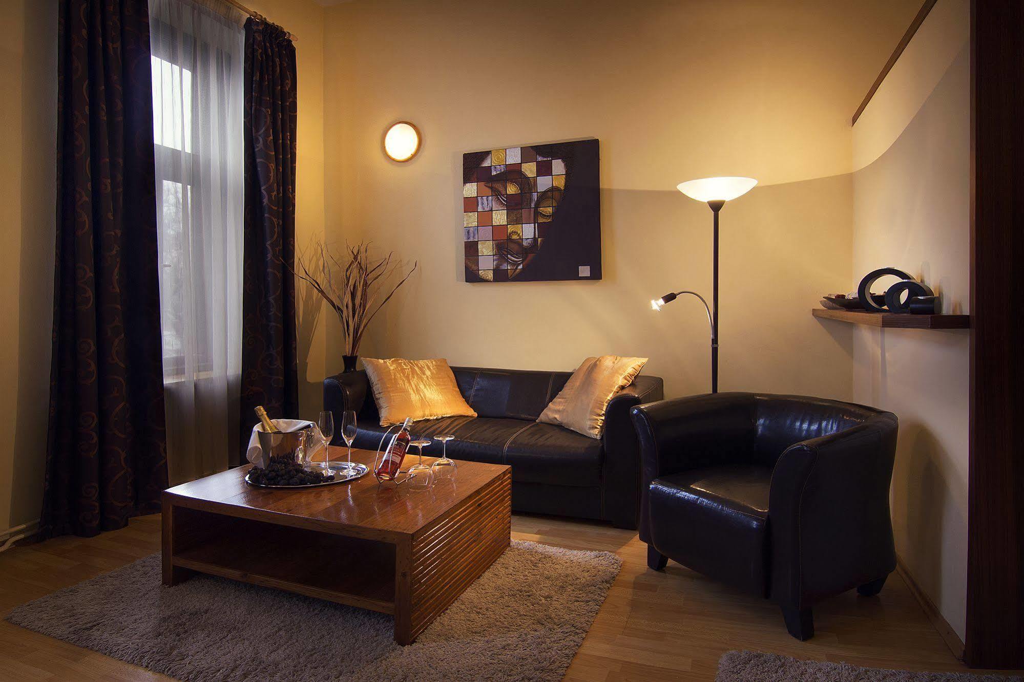 City Residence Apartment Hotel Kosice Exterior photo